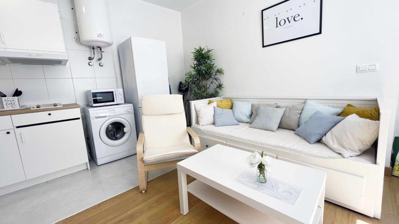 Апартаменти Maravilloso Apartamento Centro Малага Екстер'єр фото